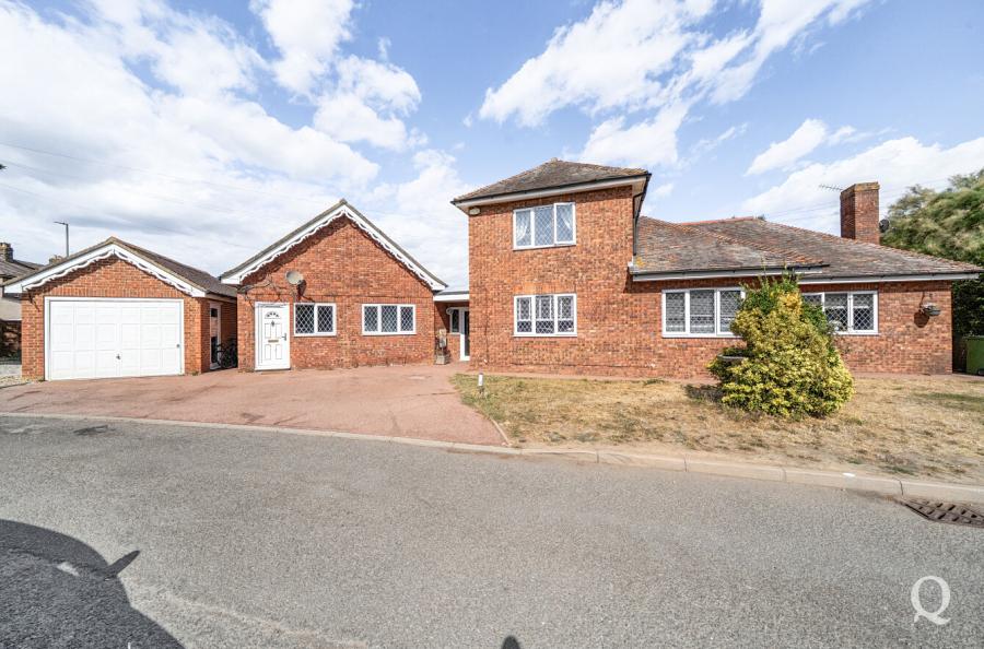 Norwood Close, Cliffe, Rochester, Kent, ME3, 17956, image-1 - Quealy & Co