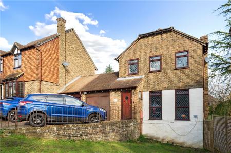 Iris Close, Chatham, Kent, ME5, 6116 - Quealy & Co