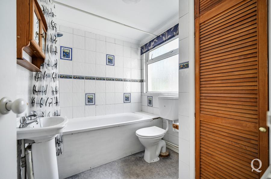 Station Road, Rainham, Gillingham, Kent, ME8, 11016, image-12 - Quealy & Co