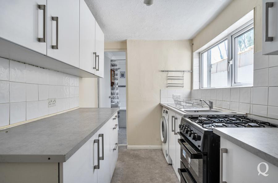 Station Road, Rainham, Gillingham, Kent, ME8, 11016, image-18 - Quealy & Co