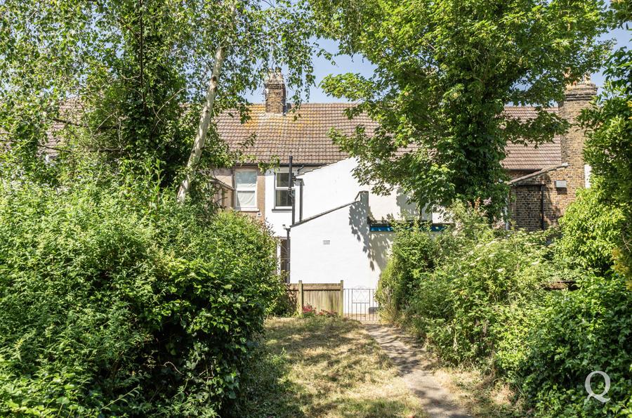 Station Road, Rainham, Gillingham, Kent, ME8, 11016, image-10 - Quealy & Co