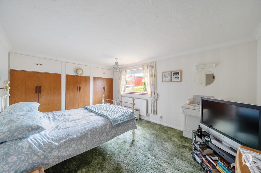 Main Road, Knockholt, Sevenoaks, Kent, TN14, 7592, image-8 - Quealy & Co