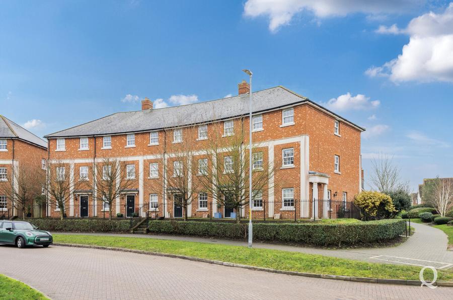 Beacon Avenue, Kings Hill, West Malling, Kent, ME19, 7921, image-19 - Quealy & Co