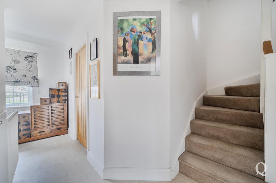 Beacon Avenue, Kings Hill, West Malling, Kent, ME19, 7921, image-13 - Quealy & Co