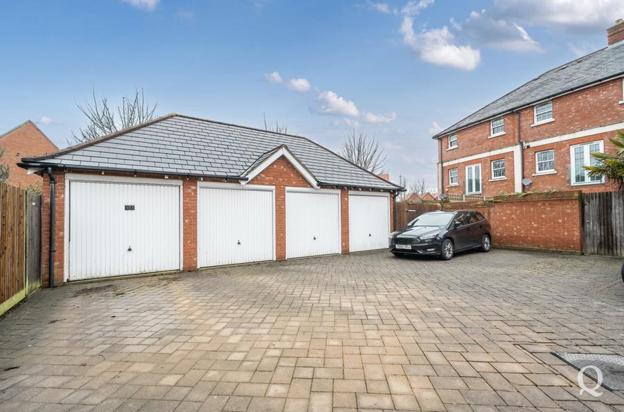 Beacon Avenue, Kings Hill, West Malling, Kent, ME19, 7921, image-15 - Quealy & Co