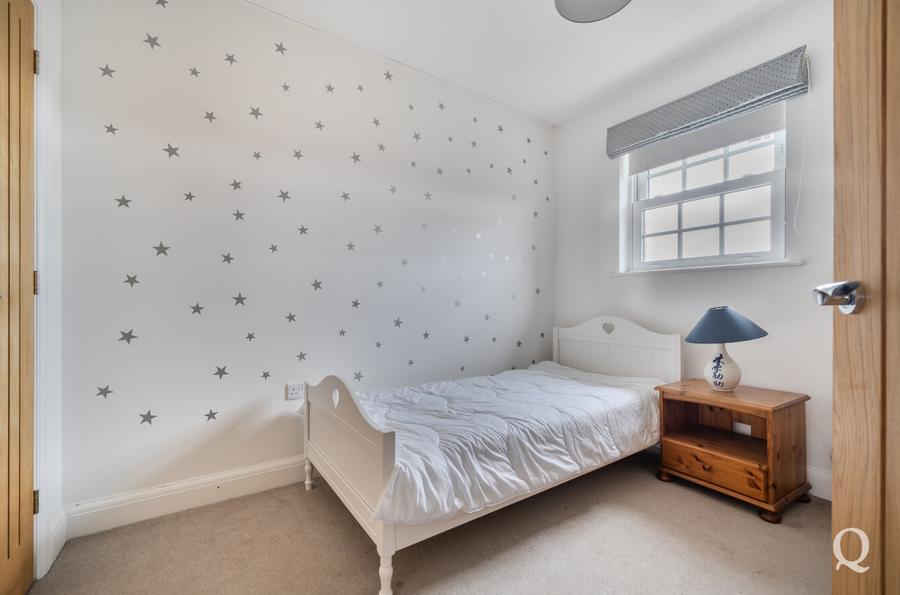 Beacon Avenue, Kings Hill, West Malling, Kent, ME19, 7921, image-11 - Quealy & Co