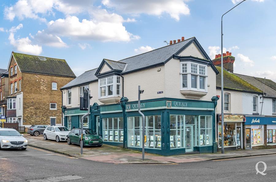 Park Road, Sittingbourne, Kent, ME10, 9968, image-15 - Quealy & Co