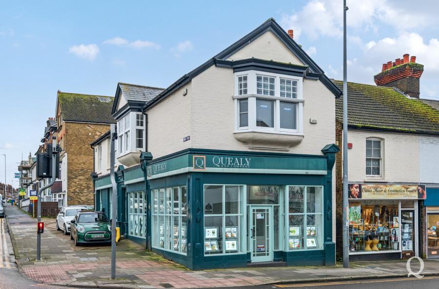 Park Road, Sittingbourne, Kent, ME10, 9968, image-15 - Quealy & Co