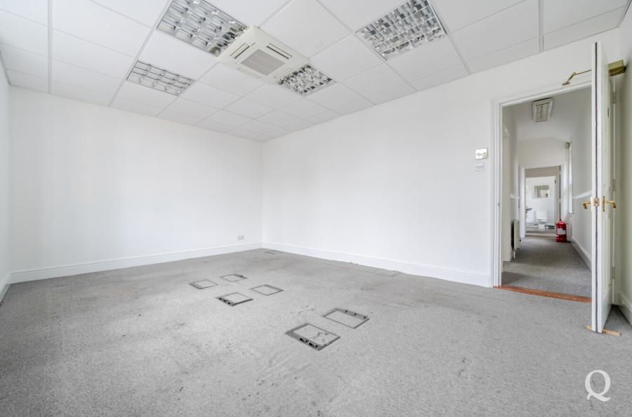 Park Road, Sittingbourne, Kent, ME10, 9968, image-35 - Quealy & Co