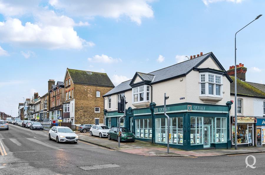 Park Road, Sittingbourne, Kent, ME10, 9968, image-2 - Quealy & Co