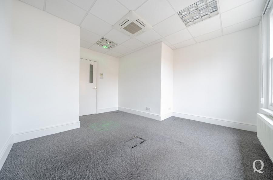 Park Road, Sittingbourne, Kent, ME10, 9968, image-31 - Quealy & Co