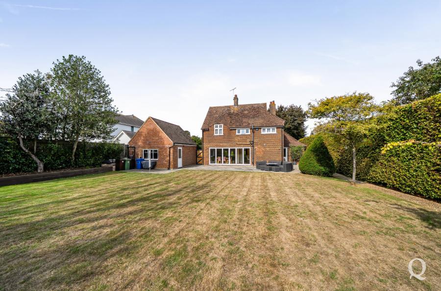 Whitehall Road, Sittingbourne, Kent, ME10, 18058, image-22 - Quealy & Co