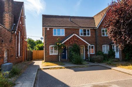 Old School Mews, Chartham, Canterbury, Kent, CT4, 17837 - Quealy & Co