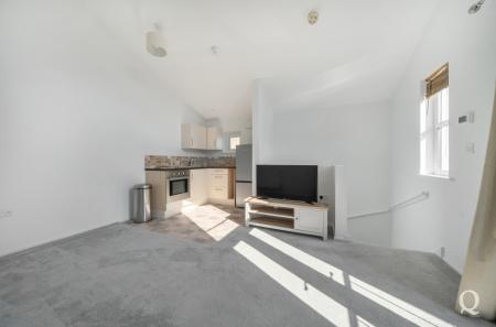 Onyx Drive, Sittingbourne, Kent, ME10, 17682 - Quealy & Co