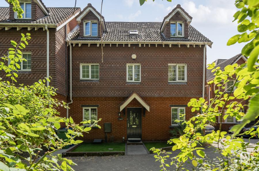 Ruby Close, Sittingbourne, Kent, ME10, 17686, image-25 - Quealy & Co