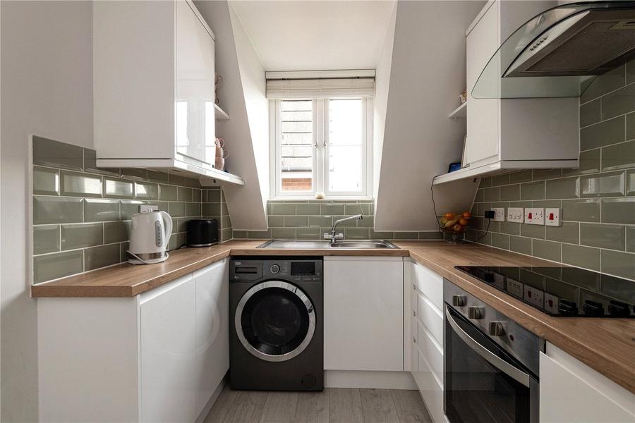 Mallard Crescent, Iwade, Sittingbourne, Kent, ME9, 11428, image-4 - Quealy & Co