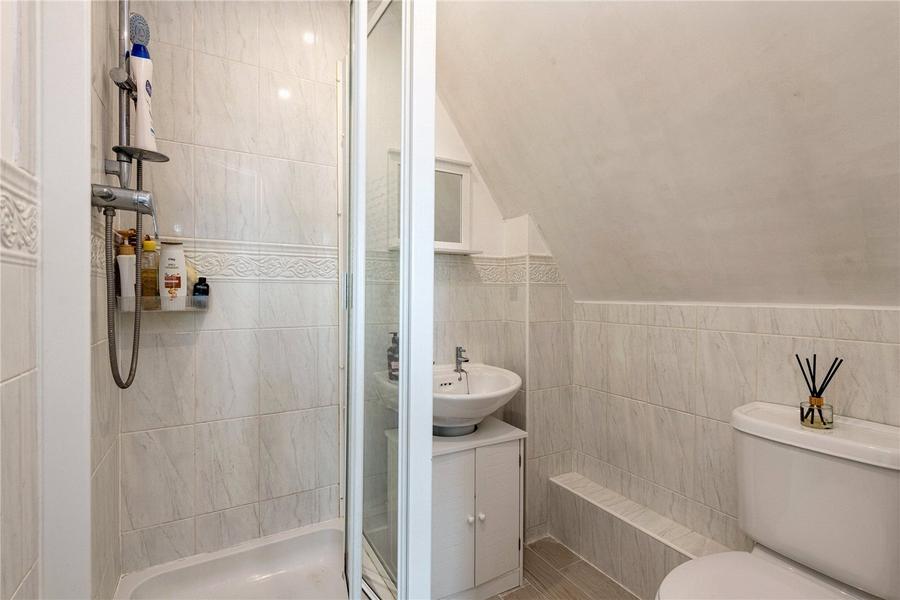 Mallard Crescent, Iwade, Sittingbourne, Kent, ME9, 11428, image-8 - Quealy & Co