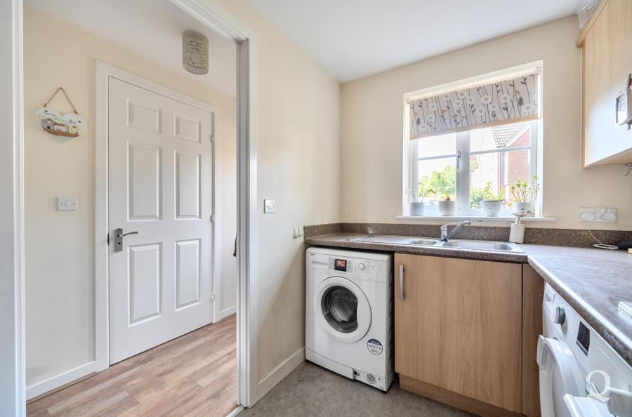 Samuel Drive, Kemsley, Sittingbourne, Kent, ME10, 11337, image-12 - Quealy & Co