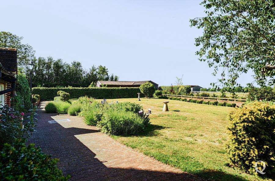 Upper Rodmersham, Rodmersham, Sittingbourne, Kent, ME9, 11198, image-18 - Quealy & Co