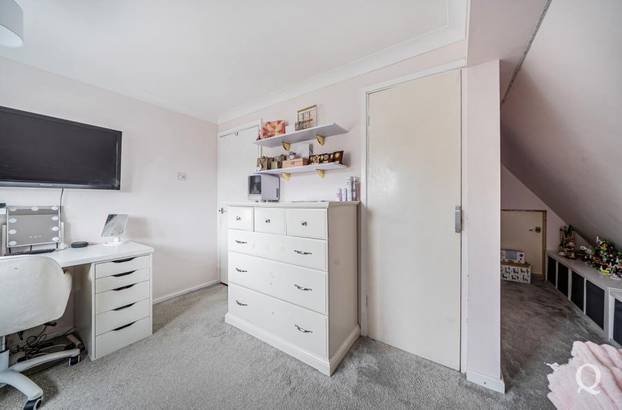 Ashtead Drive, Bapchild, Sittingbourne, Kent, ME9, 10863, image-17 - Quealy & Co