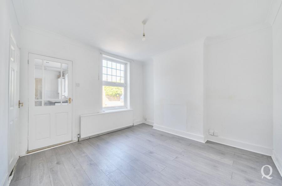 Park Road, Sittingbourne, Kent, ME10, 10643, image-6 - Quealy & Co