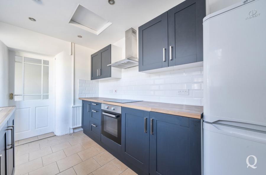 Park Road, Sittingbourne, Kent, ME10, 10643, image-2 - Quealy & Co