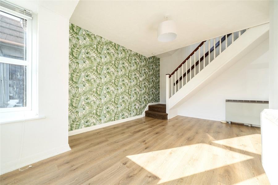 Yeates Drive, Kemsley, Sittingbourne, Kent, ME10, 10446, image-8 - Quealy & Co