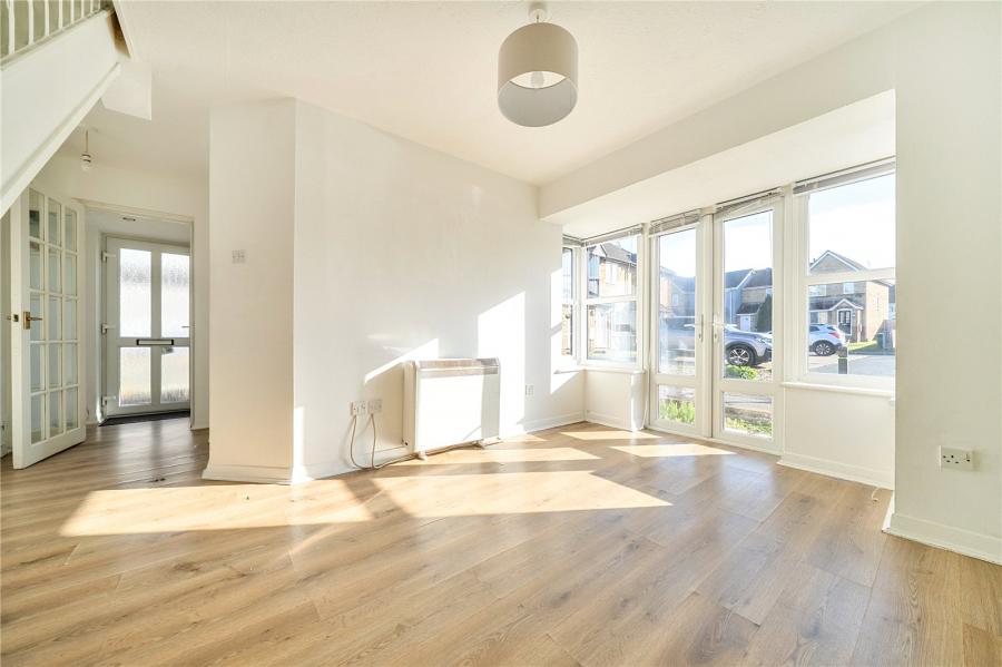Yeates Drive, Kemsley, Sittingbourne, Kent, ME10, 10446, image-14 - Quealy & Co