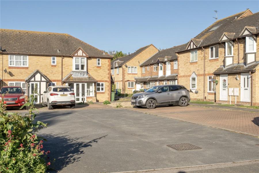 Yeates Drive, Kemsley, Sittingbourne, Kent, ME10, 10446, image-18 - Quealy & Co