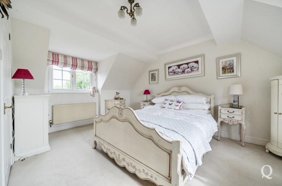 The Street, Hartlip, Sittingbourne, Kent, ME9, 10363, image-10 - Quealy & Co