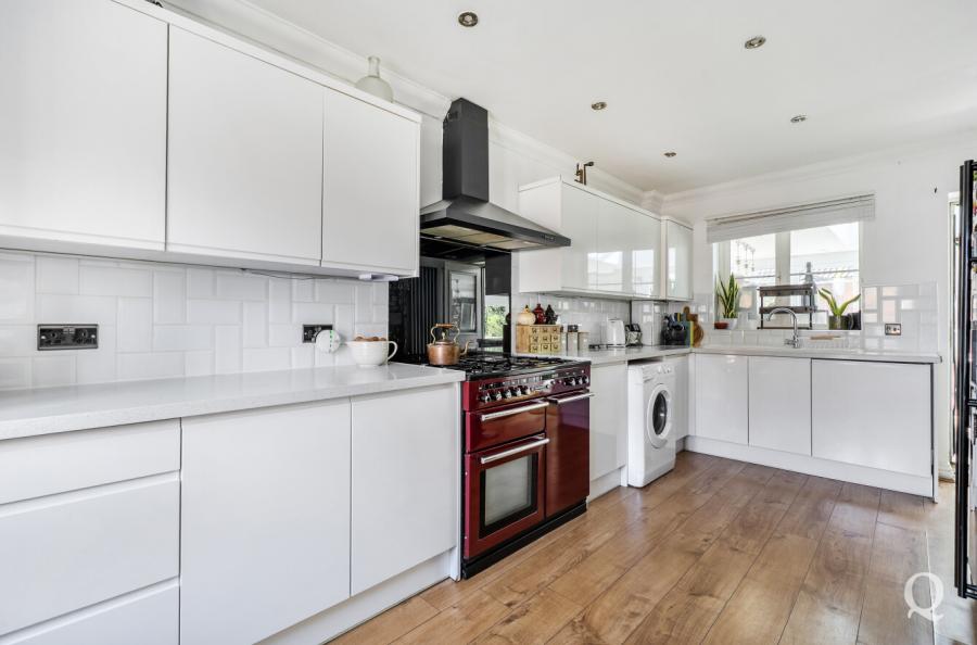 Maylam Gardens, Sittingbourne, Kent, ME10, 10219, image-2 - Quealy & Co