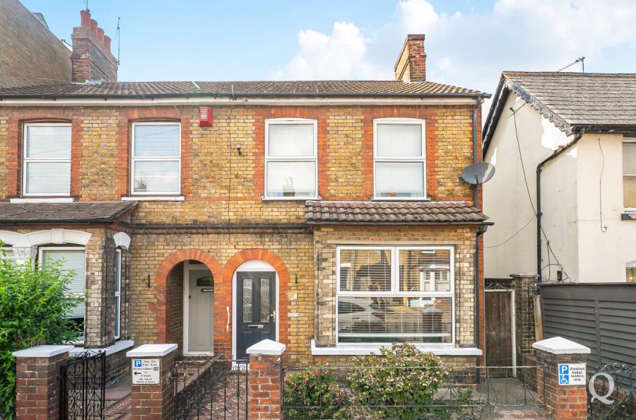 Park Road, Sittingbourne, Kent, ME10, 9787, image-1 - Quealy & Co