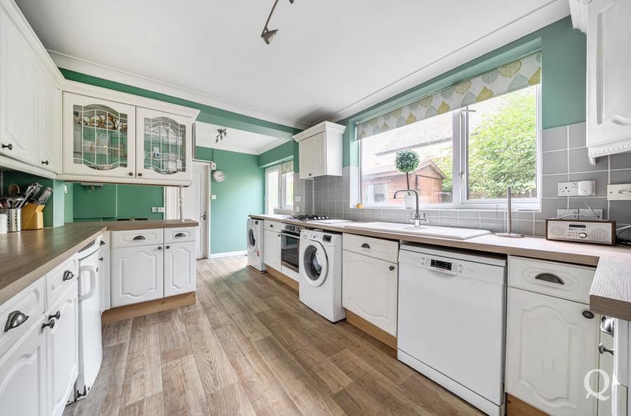 Park Road, Sittingbourne, Kent, ME10, 9787, image-6 - Quealy & Co