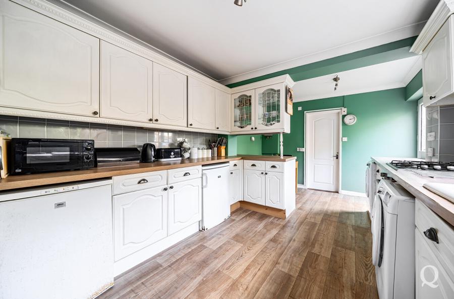 Park Road, Sittingbourne, Kent, ME10, 9787, image-2 - Quealy & Co