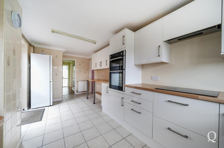 Brenchley Road, Sittingbourne, Kent, ME10, 9718, image-2 - Quealy & Co