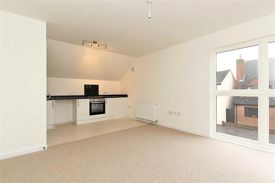 London Road, Teynham, Sittingbourne, Kent, ME9, 8481, image-2 - Quealy & Co
