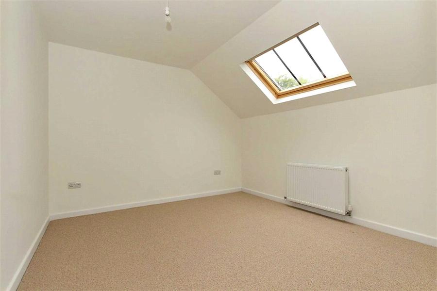 London Road, Teynham, Sittingbourne, Kent, ME9, 8481, image-4 - Quealy & Co