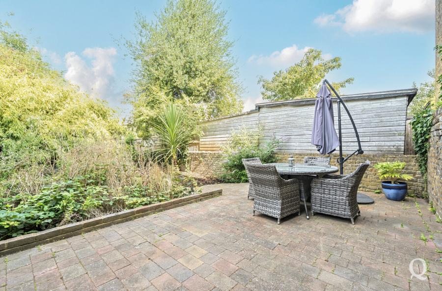 Park Road, Sittingbourne, Kent, ME10, 7856, image-11 - Quealy & Co