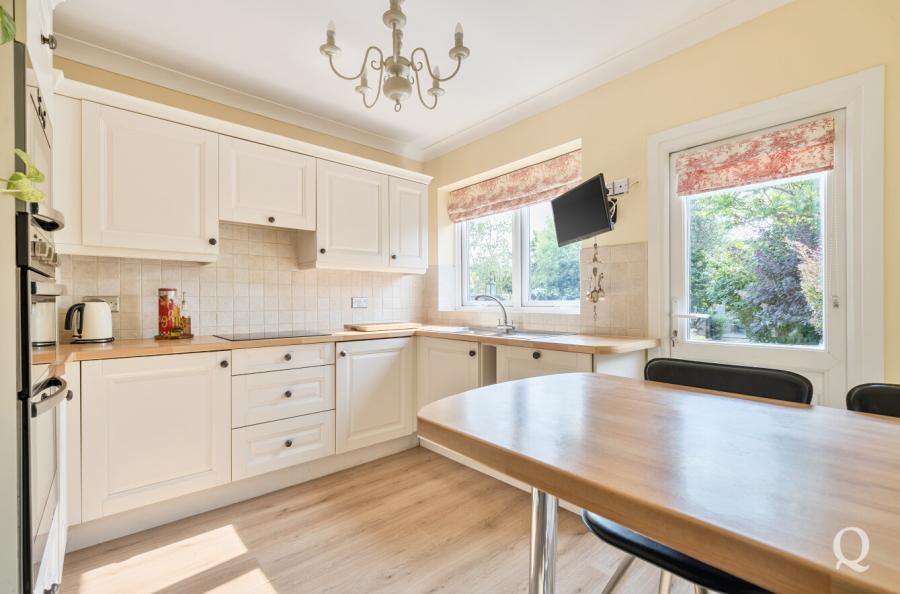 Park Road, Sittingbourne, Kent, ME10, 7856, image-5 - Quealy & Co