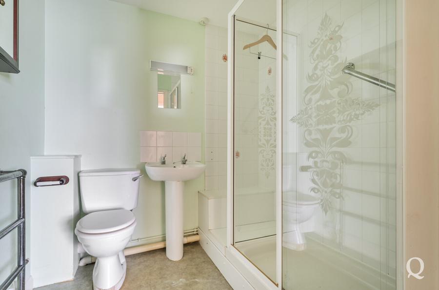 West Lane, Sittingbourne, Kent, ME10, 7484, image-6 - Quealy & Co