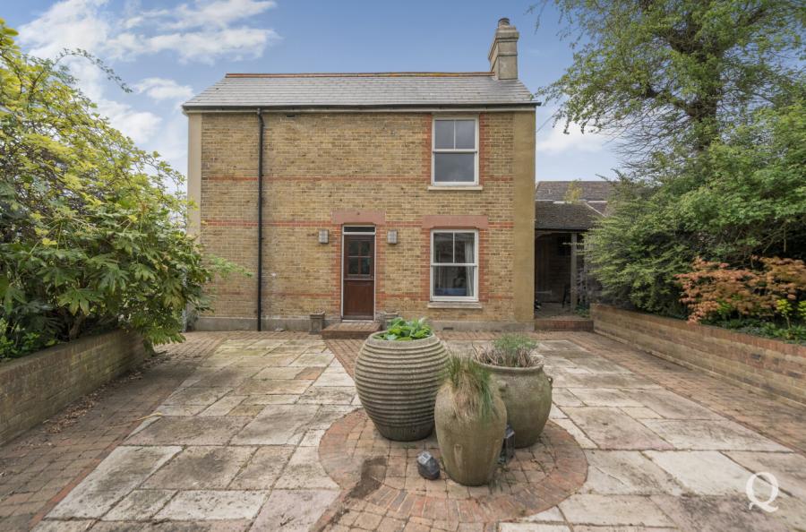 Chequers Hill, Doddington, Sittingbourne, Kent, ME9, 7249, image-47 - Quealy & Co