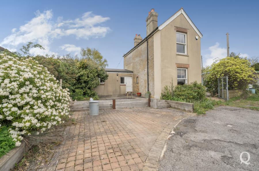 Chequers Hill, Doddington, Sittingbourne, Kent, ME9, 7249, image-4 - Quealy & Co