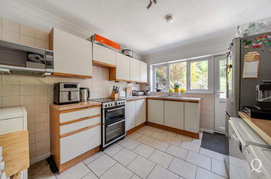 Highsted Valley, Rodmersham, Sittingbourne, Kent, ME9, 6589, image-5 - Quealy & Co