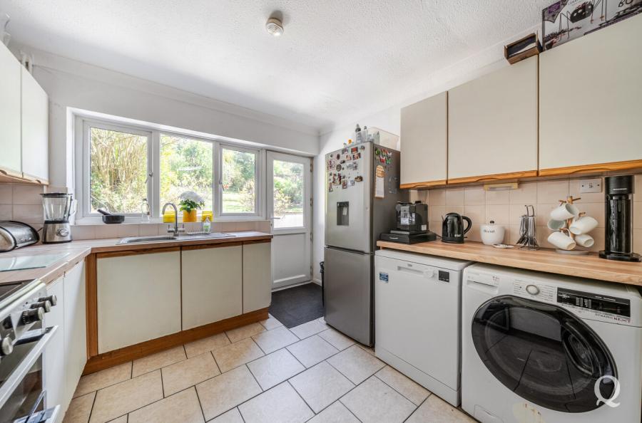Highsted Valley, Rodmersham, Sittingbourne, Kent, ME9, 6589, image-6 - Quealy & Co