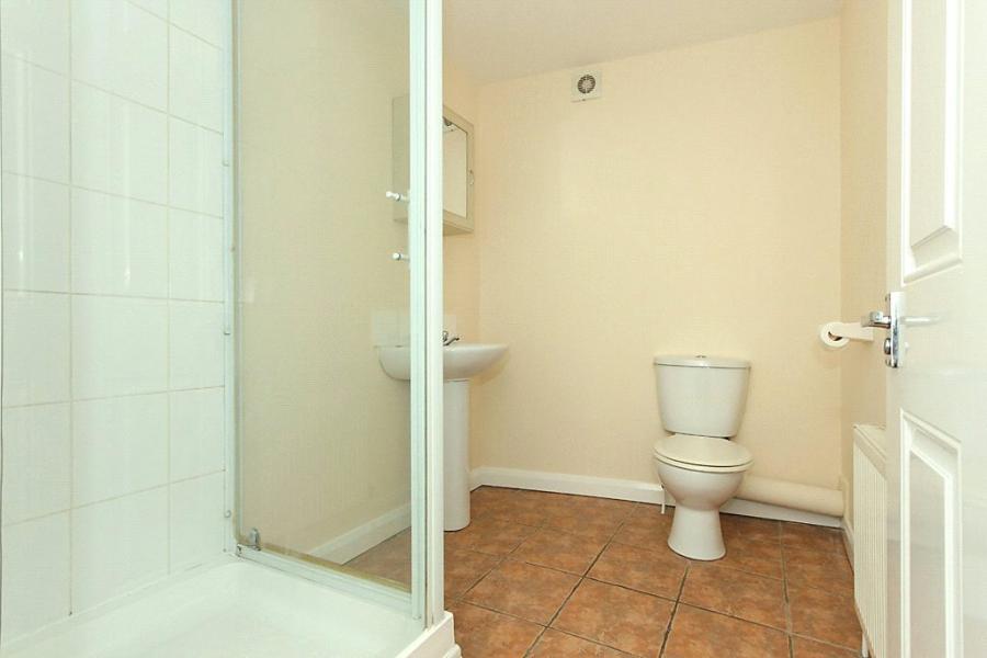 Tonge Road, Murston, Sittingbourne, Kent, ME10, 6463, image-4 - Quealy & Co
