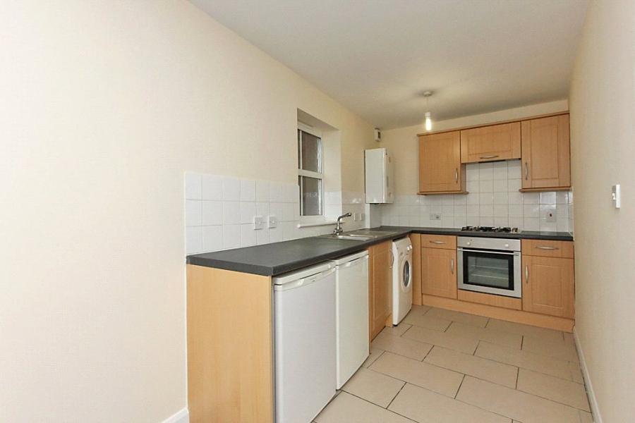 Tonge Road, Murston, Sittingbourne, Kent, ME10, 6463, image-6 - Quealy & Co