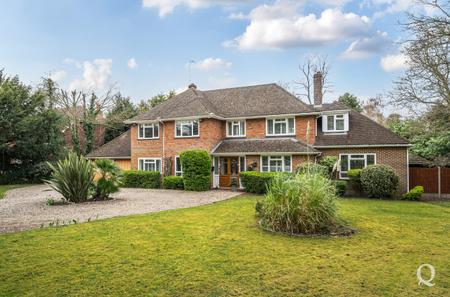 Mount Lane, Hartlip, Sittingbourne, Kent, ME9, 8049 - Quealy & Co