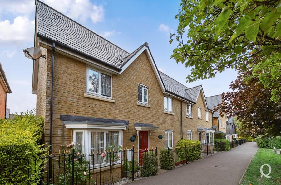 Primrose Avenue, Sittingbourne, Kent, ME10, 6437, image-1 - Quealy & Co