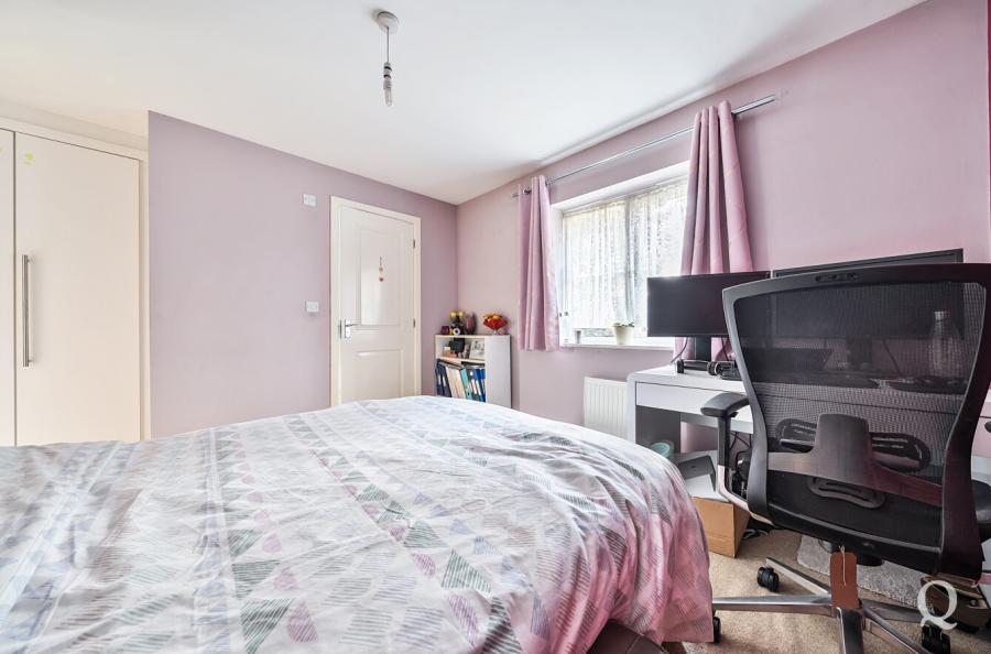 Primrose Avenue, Sittingbourne, Kent, ME10, 6437, image-13 - Quealy & Co
