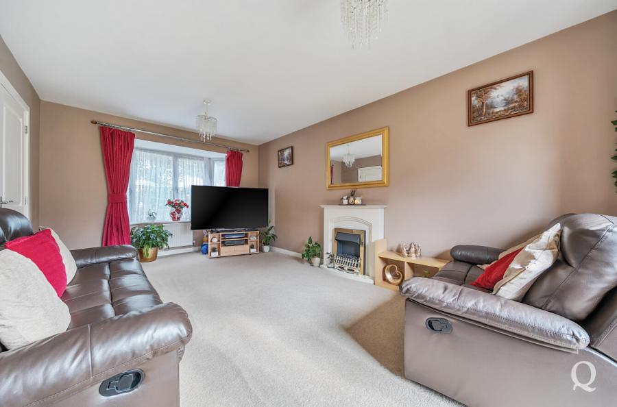 Primrose Avenue, Sittingbourne, Kent, ME10, 6437, image-4 - Quealy & Co